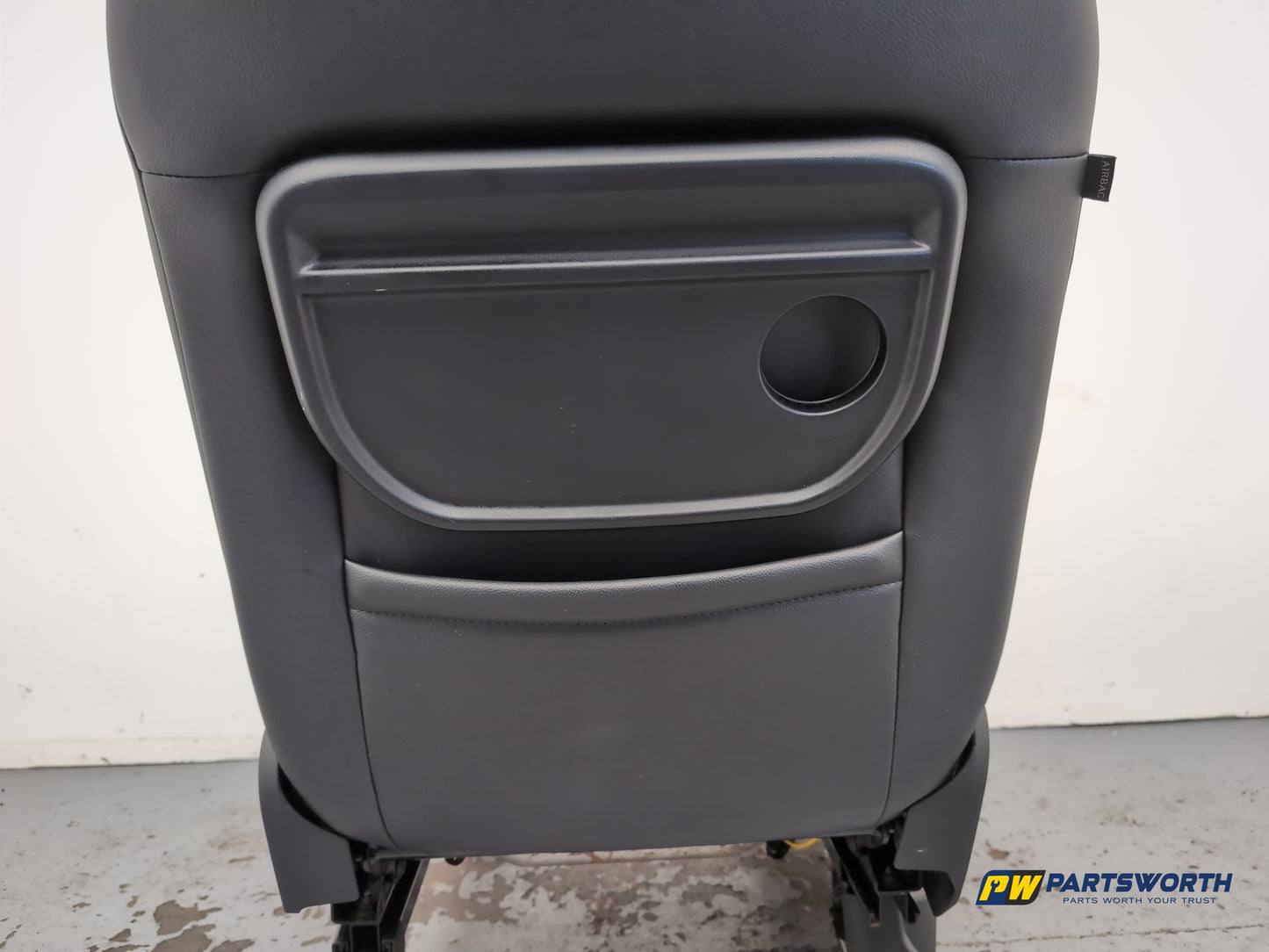 Seat Front RH 11