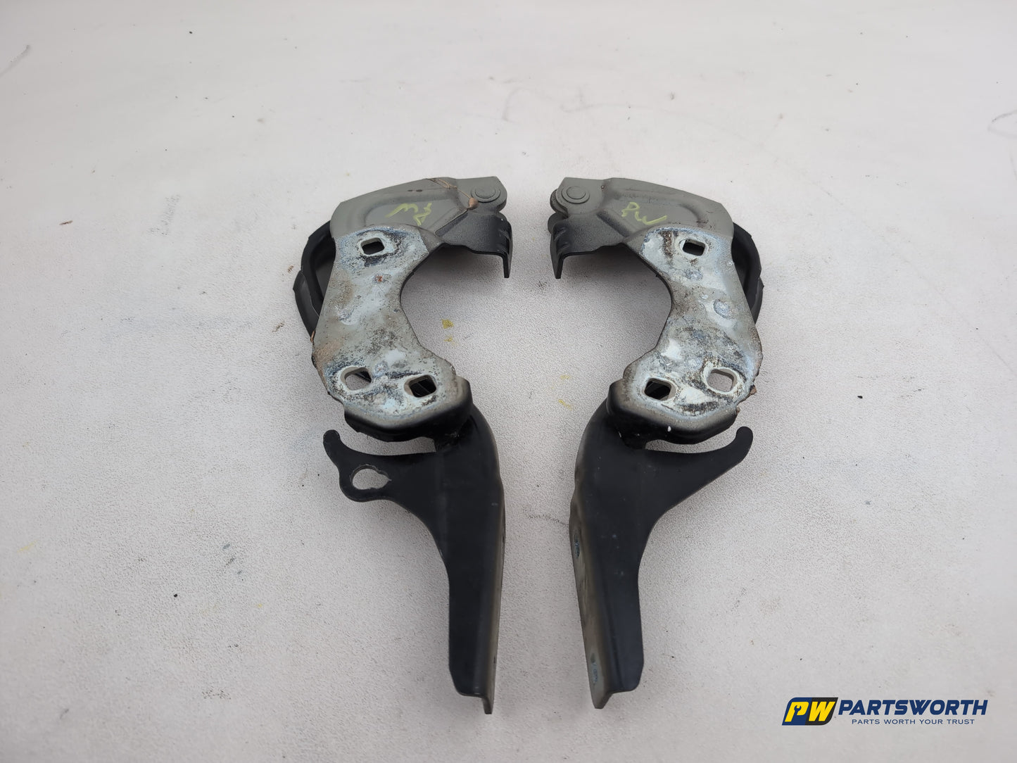 Fiat 500 Pop Bonnet Hinges Pair 2007-2009 - photo 4