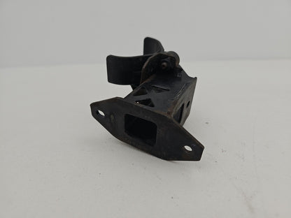 JAGUAR XF 2016 2.0 DIESEL RHD LOWER RADIATOR MOUNT BRACKET GX738983CD LEFT N/S