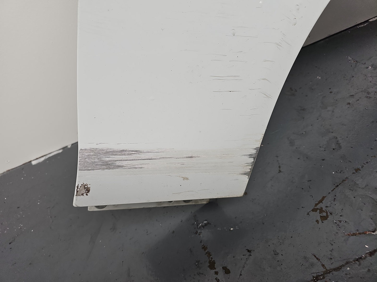 2016 JAGUAR XE FRONT RIGHT DRIVER SIDE WING / FENDER OEM WHITE