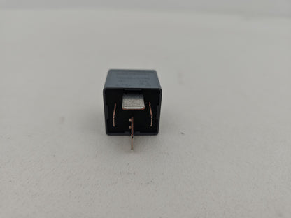 DH22-14B192-EA Land Rover Jaguar 4-Blade Grey Relay 70A 12V Tyco V23136-J4-X89