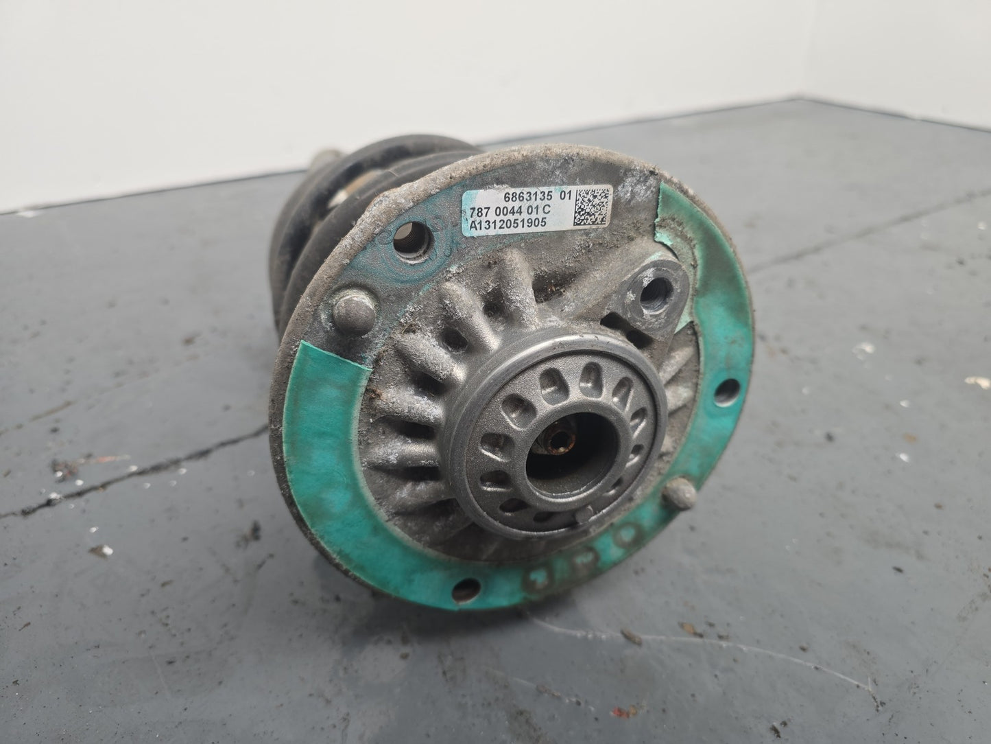 OEM BMW 3 Series F31 F30 Shock Absorber Strut Front RH Or LH 6866556 6863135