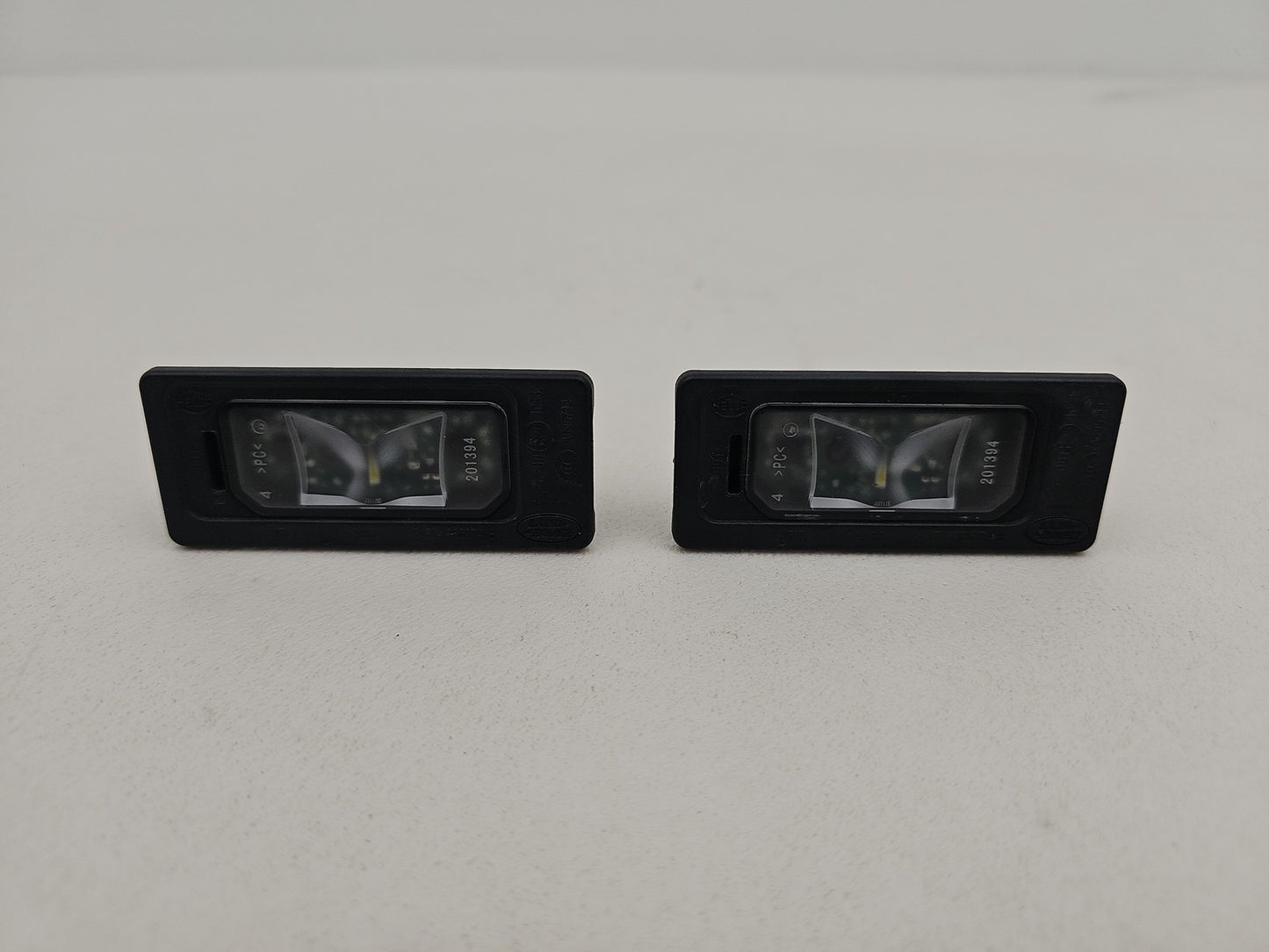 JAGUAR XE X760 2016 2 pack PAIR NUMBER PLATE LIGHT GX7313B627AB