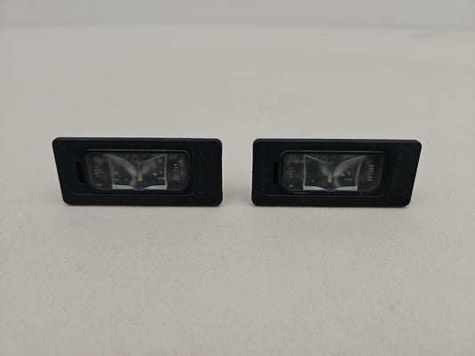 JAGUAR XE X760 2016 2 pack PAIR NUMBER PLATE LIGHT GX7313B627AB