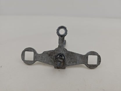 BMW 1 3 4 Series Petrol Fuel Injector Clamp with Bolts 7595405 2.0L 2014