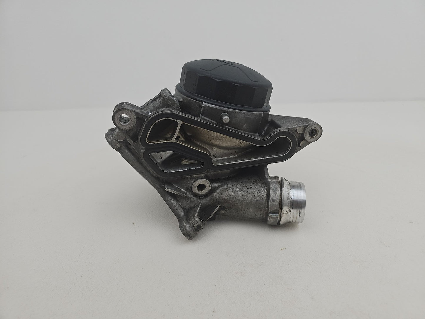 BMW 3 5 X1 Z4 E84 E89 F10 F30 N20 Petrol Engine Oil Filter Housing 7516383