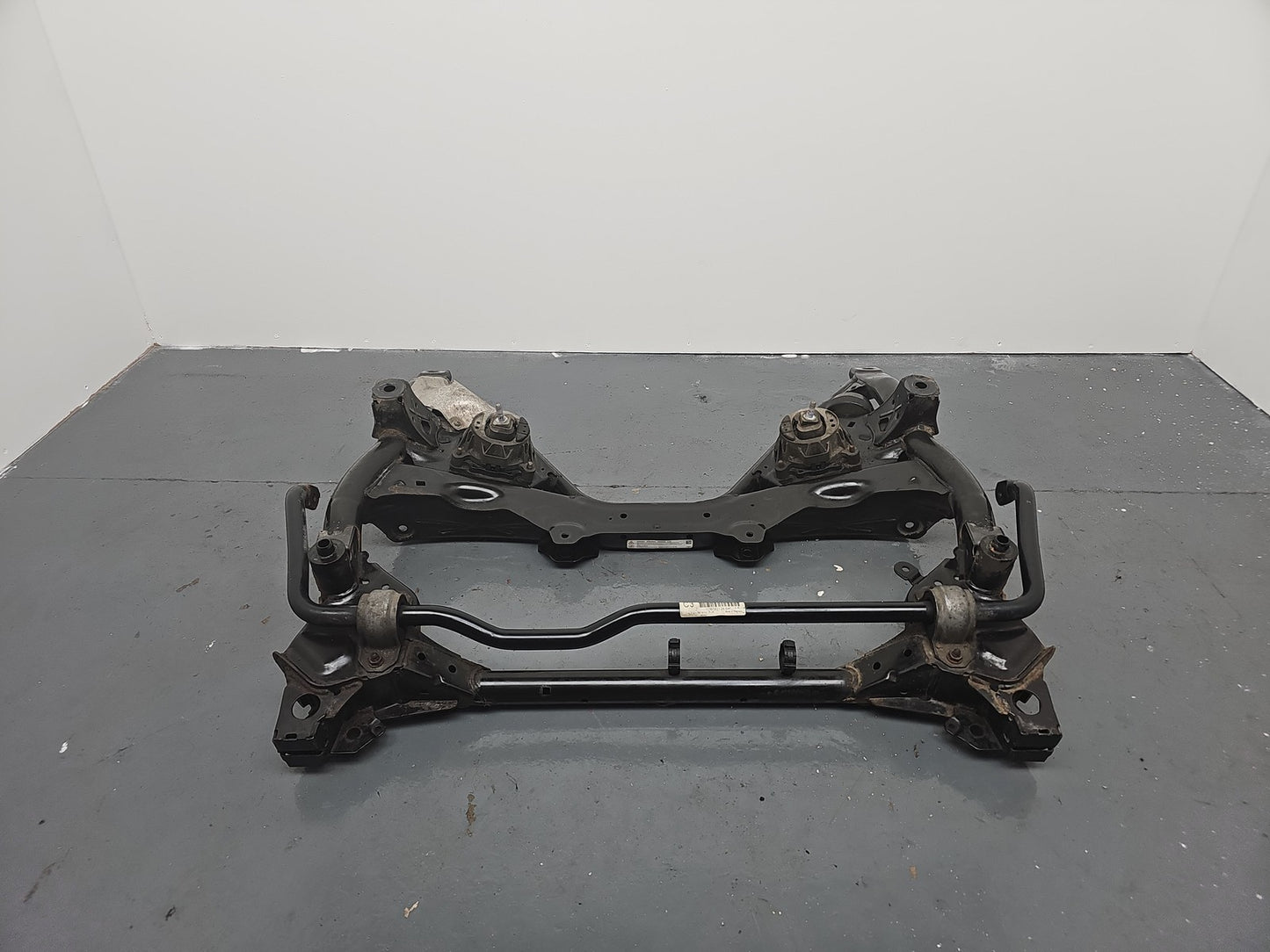 BMW 1 2 3 4 SERIES F20 F21 F30 F31 F32 F33 F36 M140i 340i FRONT SUBFRAME GENUINE