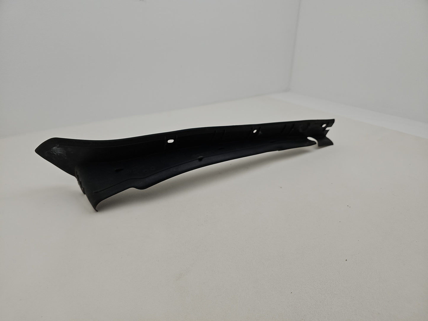 BMW F30 F31 Sealing Side Panel Cover Right O/S 7264274 51767264274 51767264274