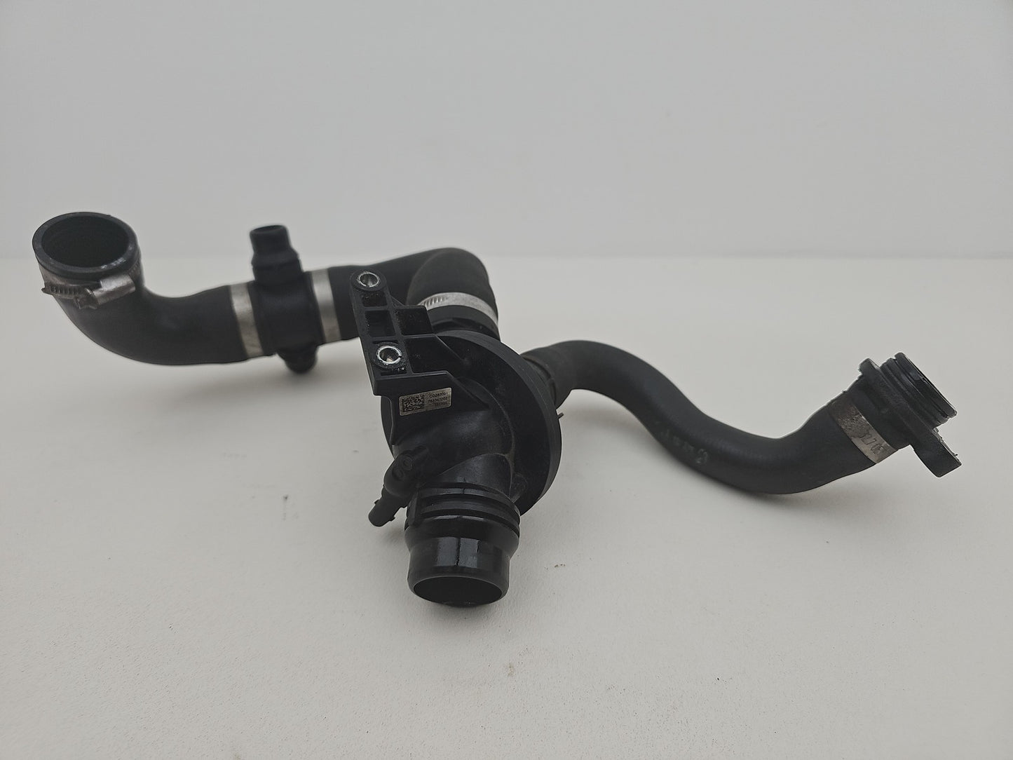 BMW 3 SERIES F30 F31 COOLANT THERMOSTAT 2.0 PETROL 10106811 2012 TO 2018