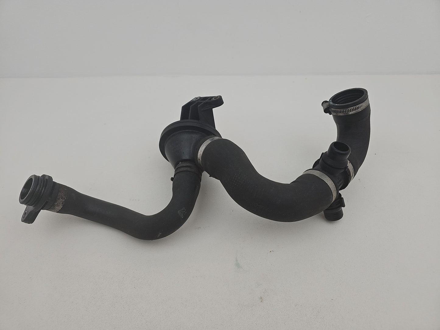 BMW 3 SERIES F30 F31 COOLANT THERMOSTAT 2.0 PETROL 10106811 2012 TO 2018