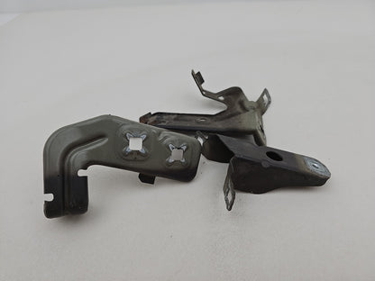 BMW 3 4 SERIES F30 F32 F36 FRONT RIGHT DRIVER SIDE WING BRACKET SET 7255822
