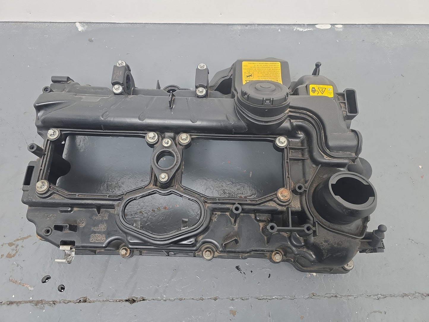 BMW F10 F20 F30 F32 Cylinder Head Rocker Cover Trim Panel N20 Petrol 7588412