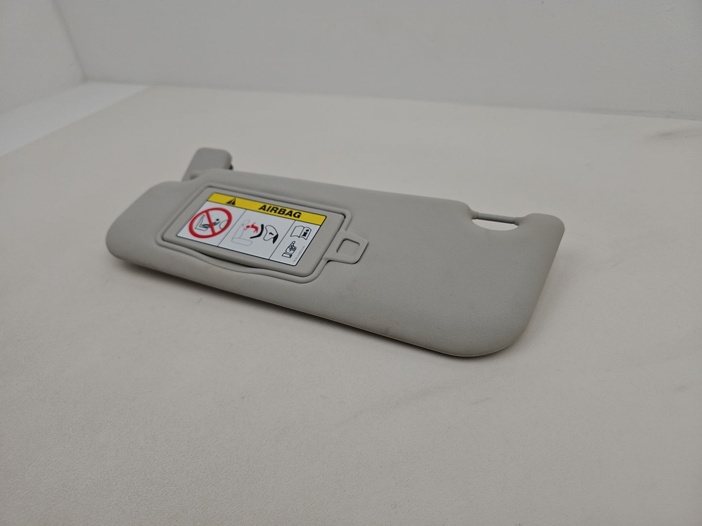 JAGUAR XE X760 N/S LEFT Side Passenger SUN VISOR GX7304101AA0LKP A305