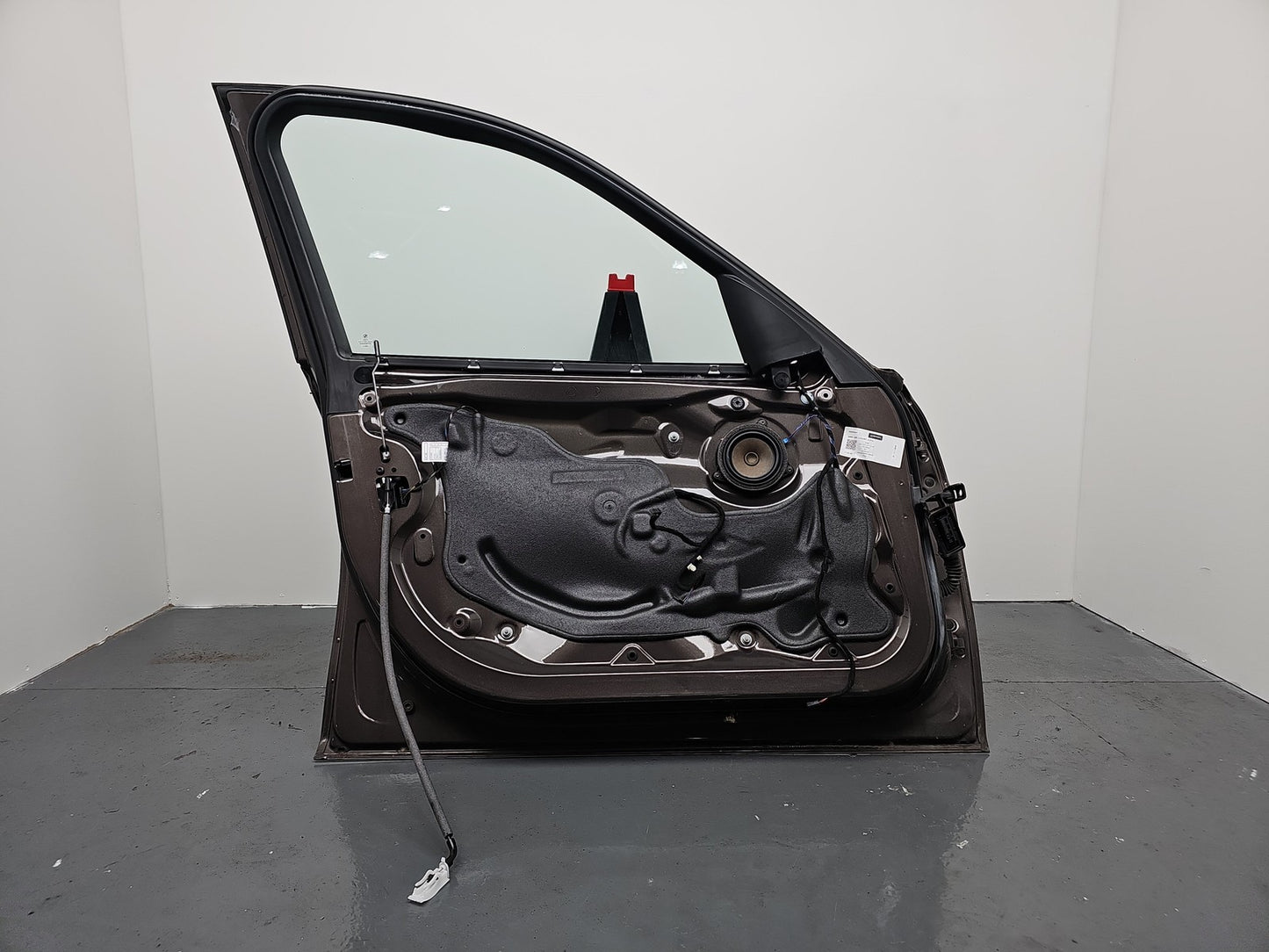 2014 BMW 320I LUXURY AUTO Door Front LH 3 Series F30 4 Doors Saloon