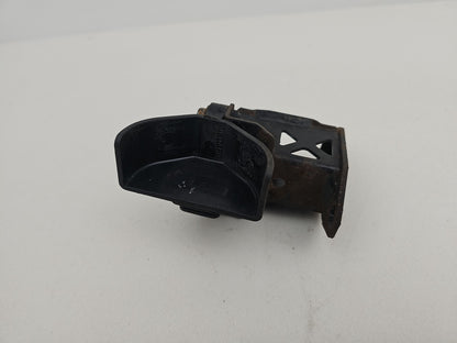 JAGUAR XF 2016 2.0 DIESEL RHD LOWER RADIATOR MOUNT BRACKET GX738983CD LEFT N/S