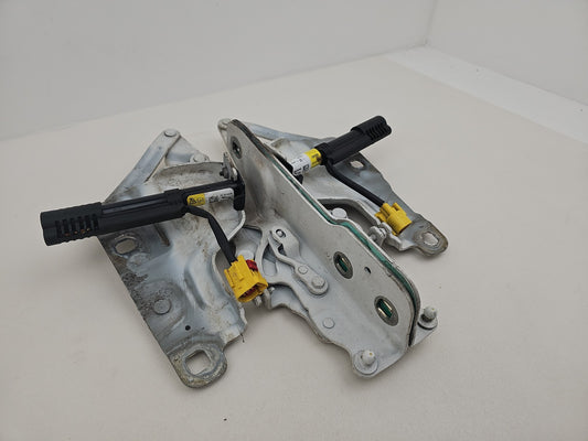 JAGUAR XE BONNET HINGES-ACTUATORS GX73-16800-AE-GX73-16801-AE NER POLARIS WHITE