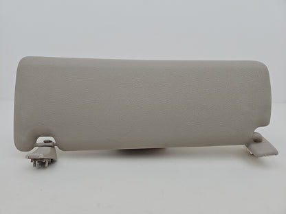 BMW 3 4 SERIES F30 F31 F32 F36 FRONT SUN VISOR PASSENGER RIGHT IN CREAM 7322291