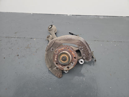 BMW 3 Series F30 F31 Front Left N/S Axle Suspension Wheel Carrier Hub 6792287