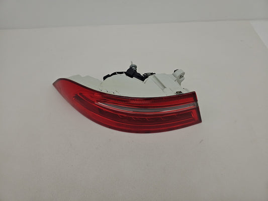 JAGUAR XE 2.0d R SPORT REAR LEFT OUTER TAILLIGHT 1973370103 OEM GENUINE
