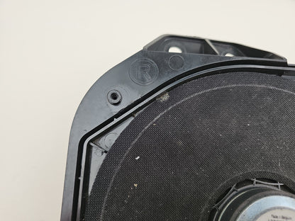 BMW F20 F30 Central Bass Speaker Stereo Subwoofer Right O/S 9210148