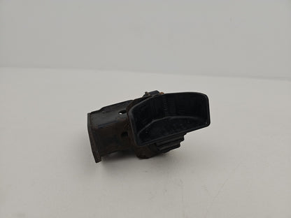 JAGUAR XF 2016 2.0 DIESEL RHD LOWER RADIATOR MOUNT BRACKET GX738983CD RIGHT O/S
