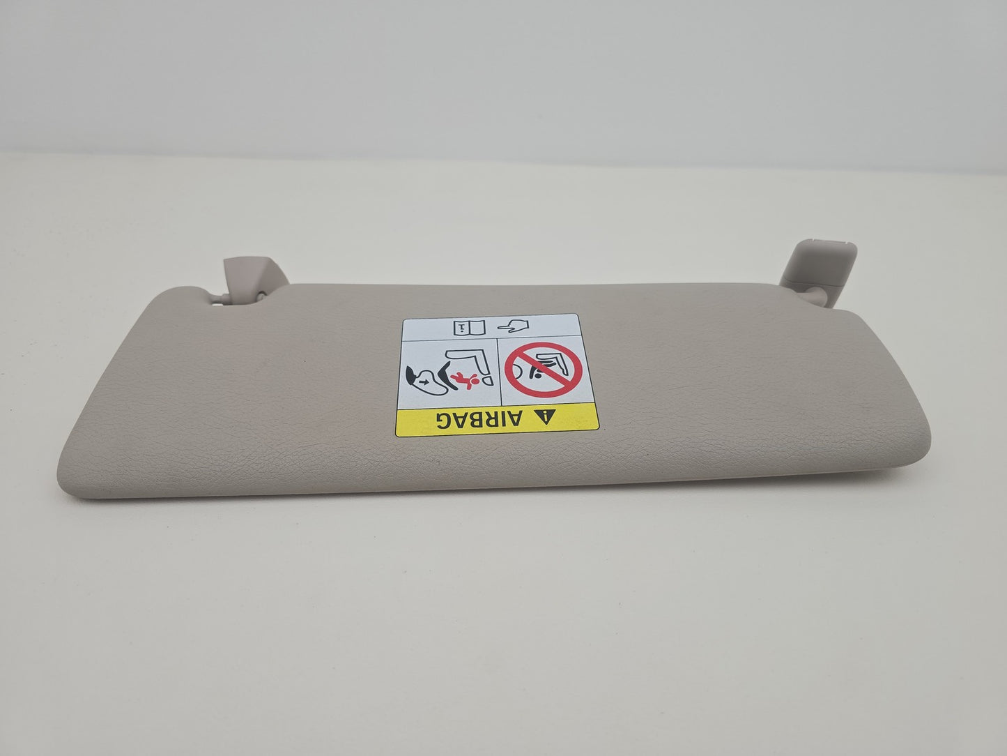 BMW 3 4 SERIES F30 F31 F32 F36 FRONT SUN VISOR PASSENGER LEFT IN CREAM 7322291
