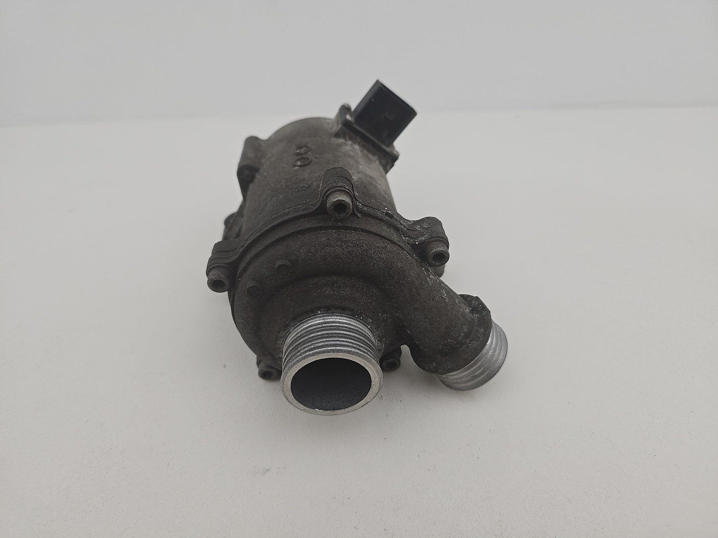 BMW 2 F22 F23 2016 Electric auxiliary coolant water pump 759771508 Petrol 135kW