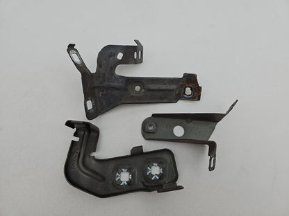 BMW 3 4 SERIES F30 F32 F36 FRONT RIGHT DRIVER SIDE WING BRACKET SET 7255822
