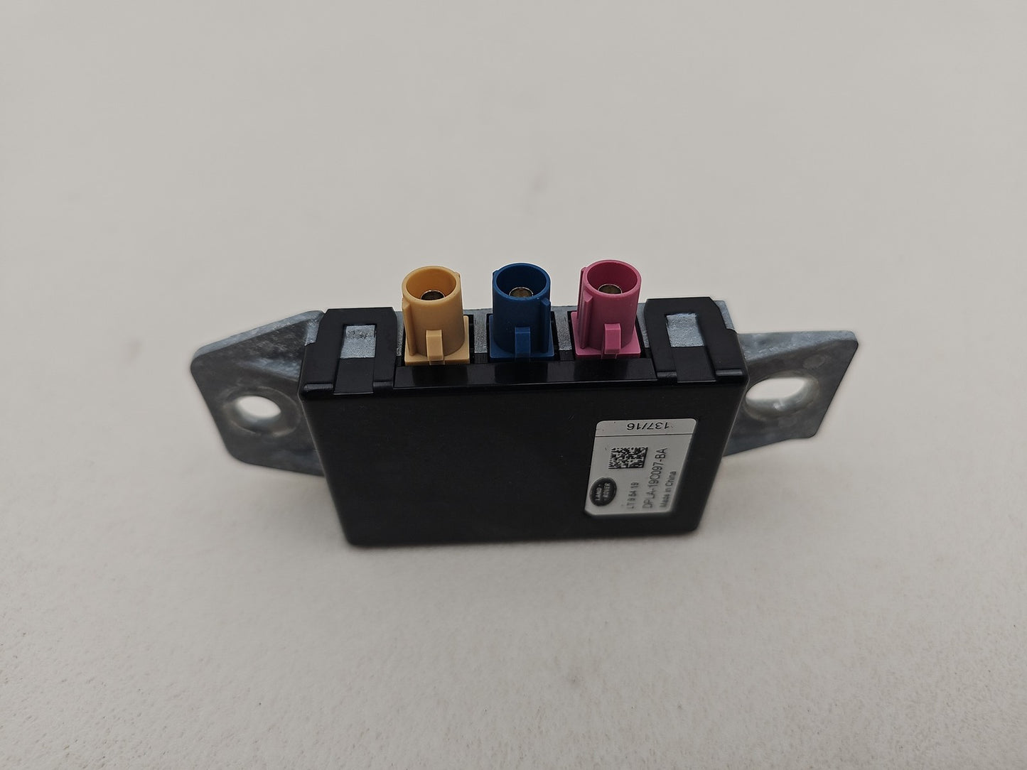 JAGUAR/LAND ROVER AERIAL ANTENNA AMPLIFIER AMP DPLA-19C097-BA GENUINE OEM