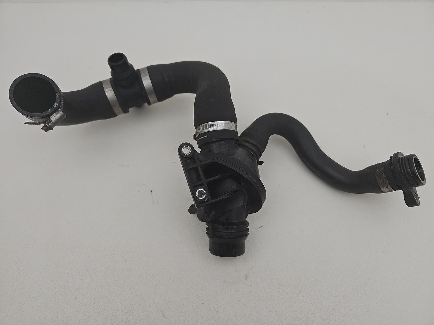 BMW 3 SERIES F30 F31 COOLANT THERMOSTAT 2.0 PETROL 10106811 2012 TO 2018