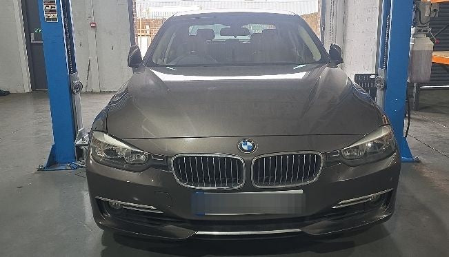2014 BMW 320I LUXURY AUTO Door Front RH 3 Series Saloon 4 Doors F30
