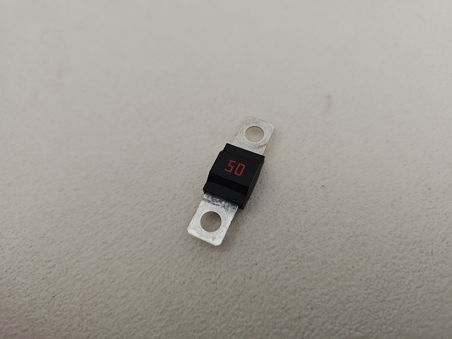 AUTOMOTIVE FUSES BOLT-ON 32V 50A 498 SERIES, MIDI