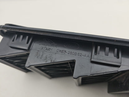 JAGUAR/LAND ROVER REAR BODY VENTS GRILLE GX63-280B62-AA OEM GENUINE