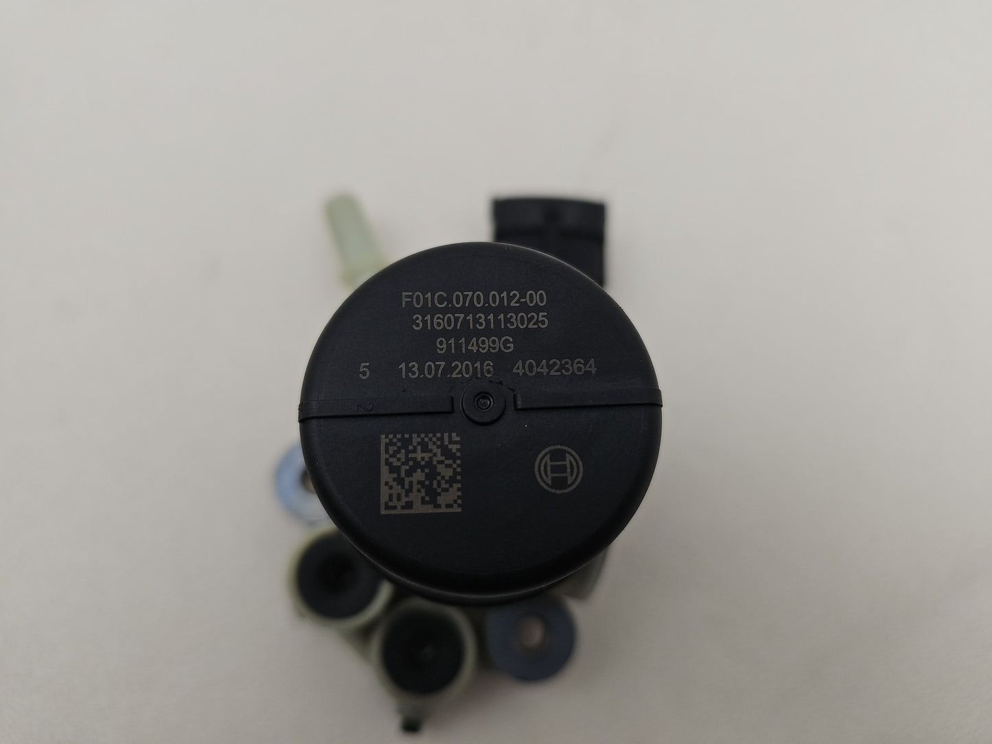 Mercedes-benz VW AUDI Seat SKODA Jaguar Adblue Pump F01C070012-00