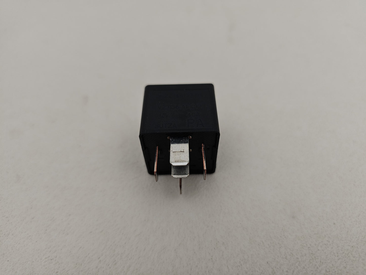 2016 JAGUAR XE R-SPORT D RELAY MODULE DH22-14B192-DA X760