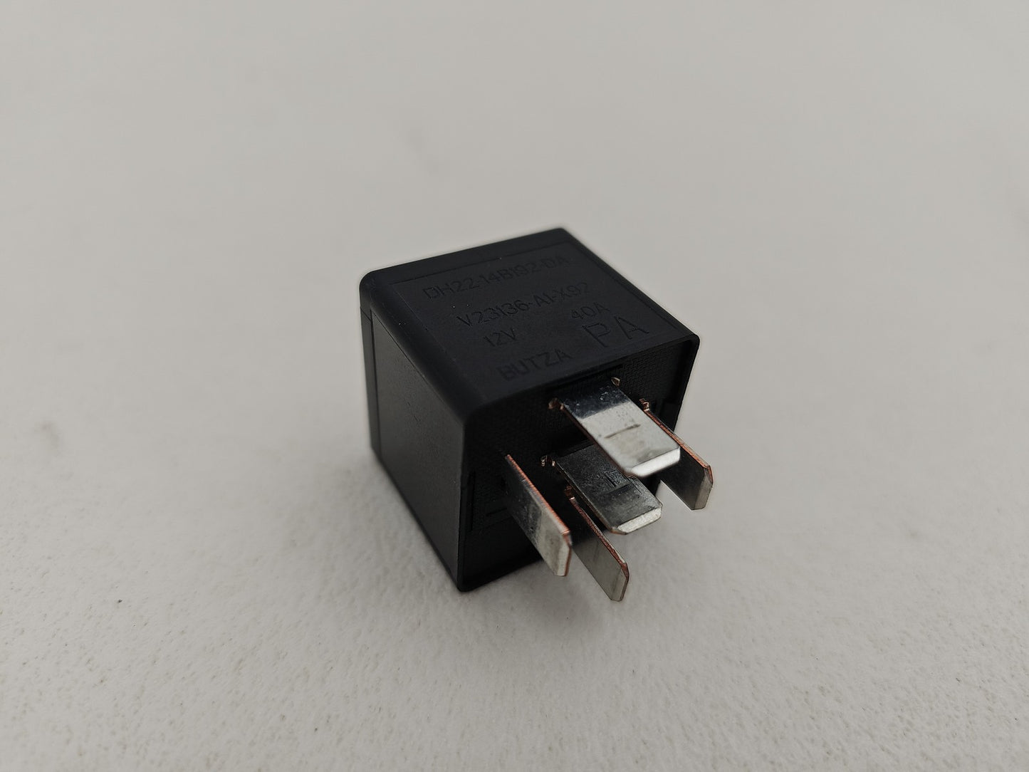 2016 JAGUAR XE R-SPORT D RELAY MODULE DH22-14B192-DA X760