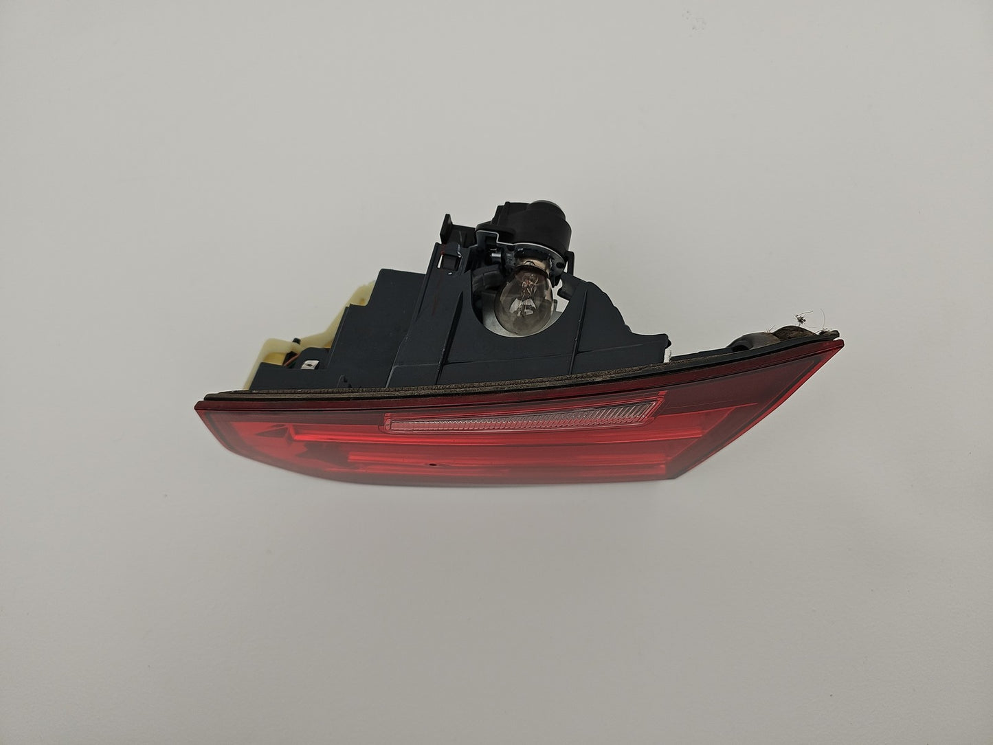 2014 BMW LUXURY AUTO Lamp Assembly Rear Inner RH 3 Series F30 4 Doors Saloon