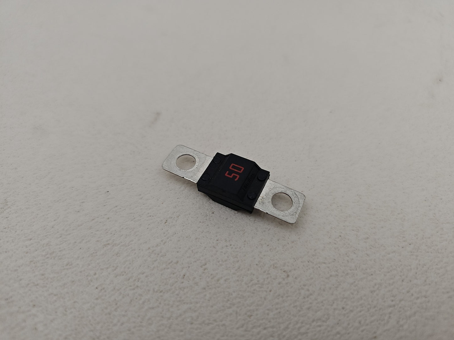 AUTOMOTIVE FUSES BOLT-ON 32V 50A 498 SERIES, MIDI