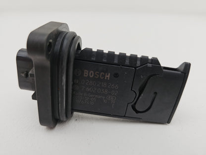 BMW F10 F11 F20 F21 F30 F31 Hot Film Air Mass Meter Sensor 7602038