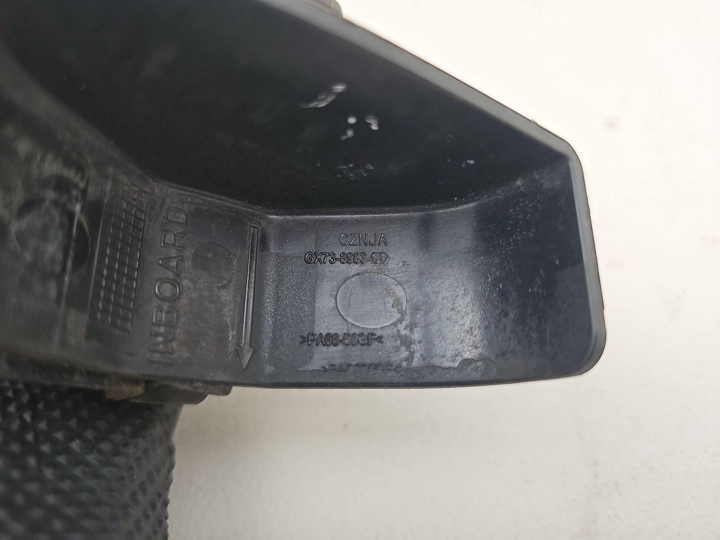JAGUAR XF 2016 2.0 DIESEL RHD LOWER RADIATOR MOUNT BRACKET GX738983CD LEFT N/S