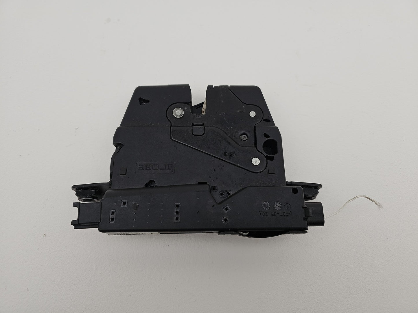 BMW 3 SERIES F30 TAILGATE BOOT LID LOCK CATCH MECHANISM 918064 Saloon