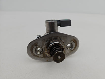 Fuel Pump BMW F20 F21 F30 F31 N20 Engine High Pressure Pump 7584461