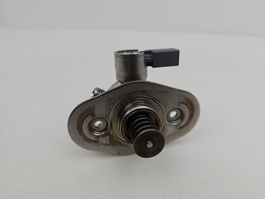 Fuel Pump BMW F20 F21 F30 F31 N20 Engine High Pressure Pump 7584461