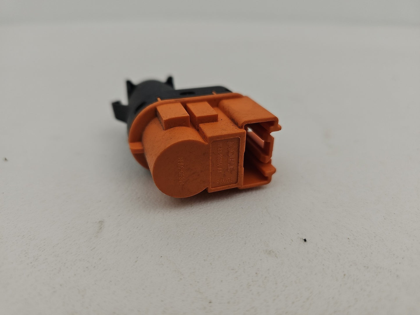 JAGUAR XE/XF BRAKE PEDAL SWITCH SENSOR 2.0 DIESEL HK63-9G854-AA
