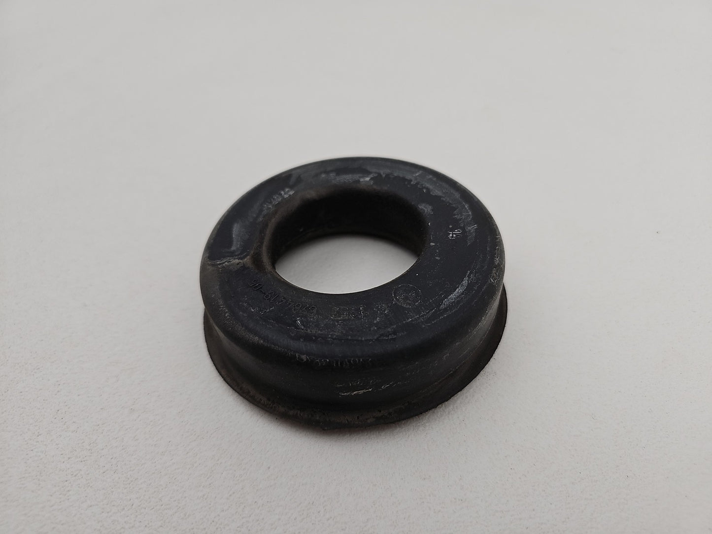 Coil Spring Rubber BMW E87 E90 F20 F21 F30 Upper Pad Mount 6764419
