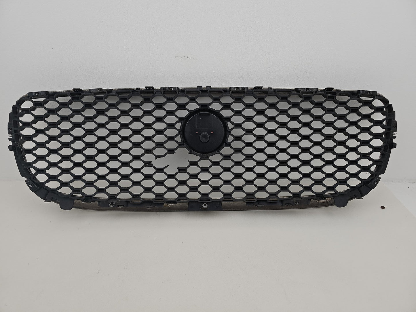 2016 JAGUAR XE R-SPORT GRILLE BUMPER FRONT X73018K28AB - DAMAGE