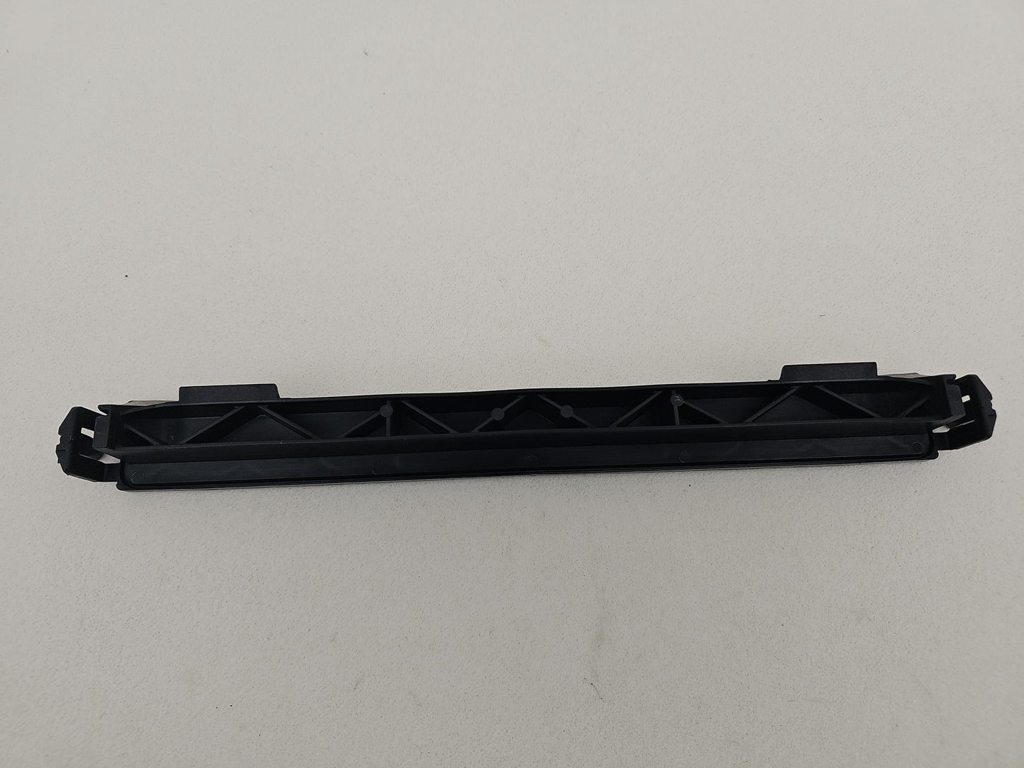 2016 Jaguar XF X260 MK2 Cabin Pollen Filter Cover GX73-18K258-A