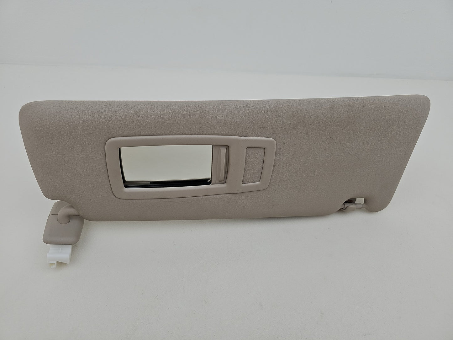 BMW 3 4 SERIES F30 F31 F32 F36 FRONT SUN VISOR PASSENGER RIGHT IN CREAM 7322291