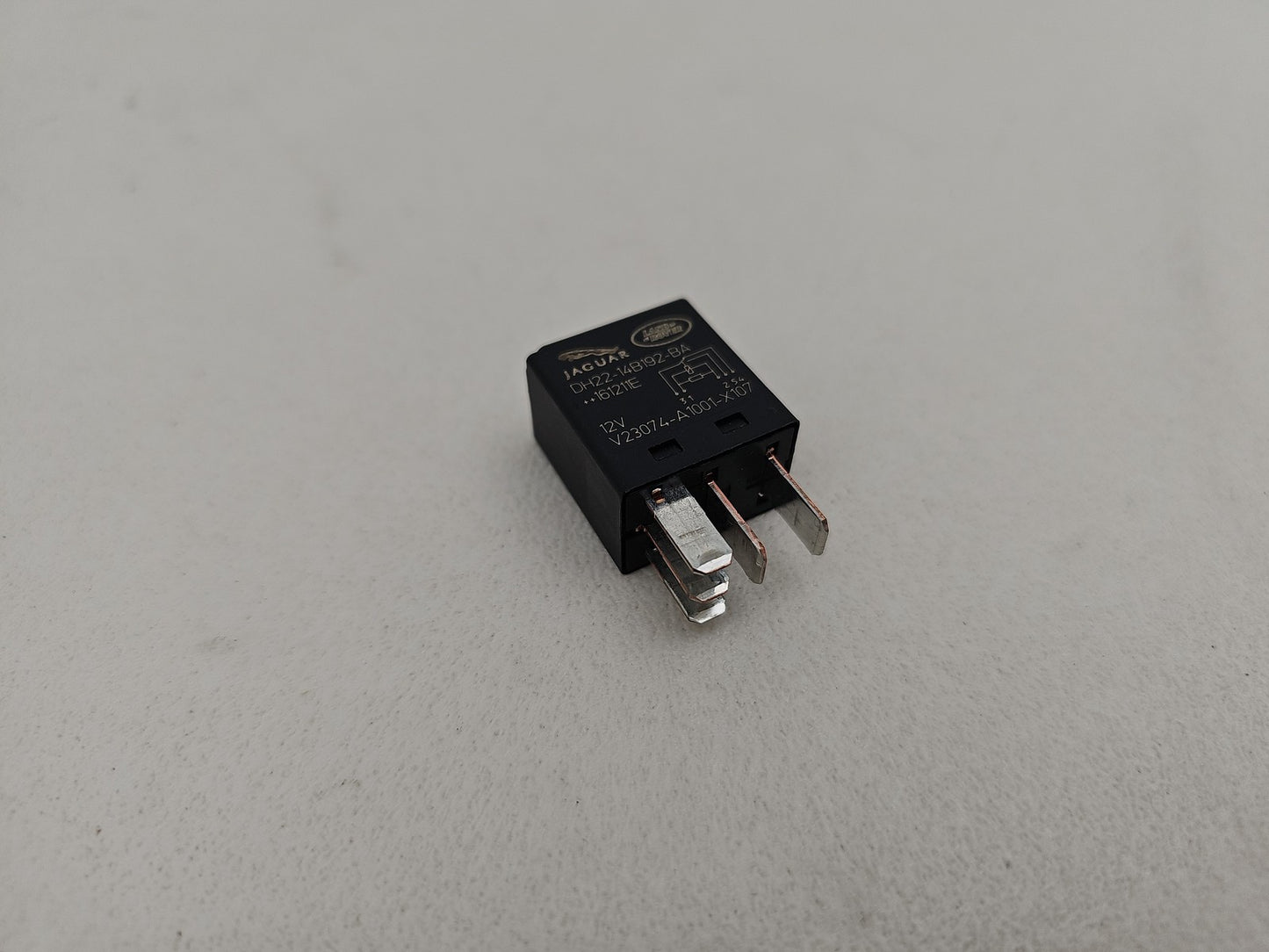 JAGUAR LAND ROVER 5-PIN MULTI USE RELAY DH22-14B192-BA V23074-A1001-X107