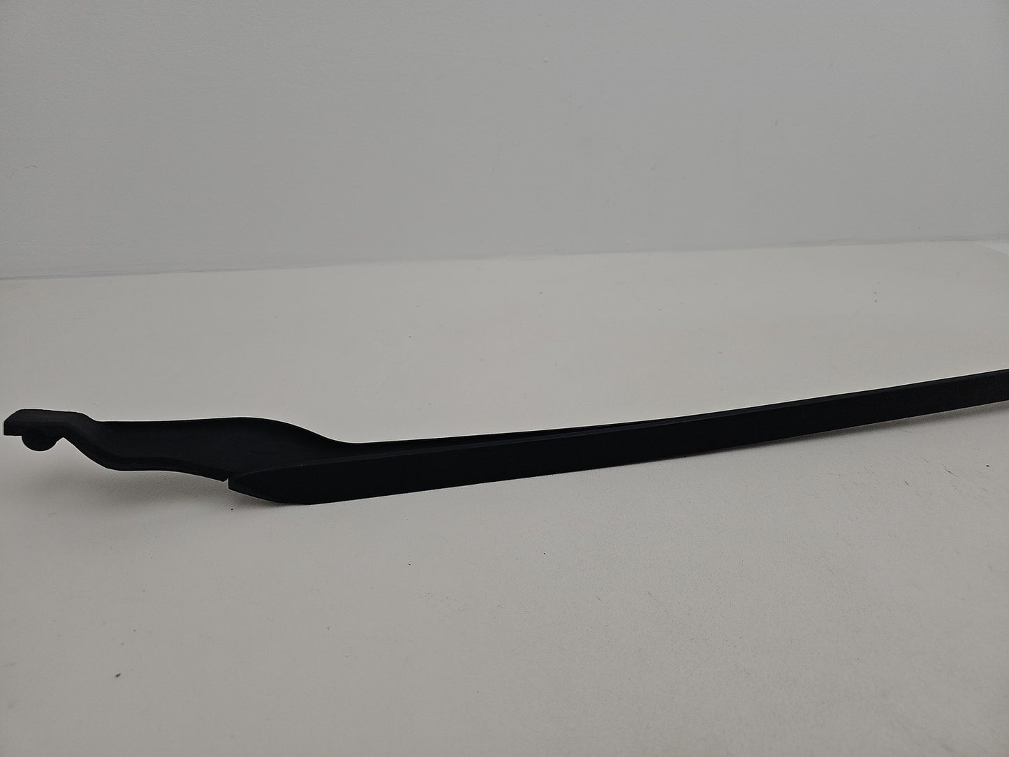 GENUINE JAGUAR XE 2016 WINDSHIELD DEFLECTOR TRIM PASSENGER SIDE GX73025A53A OEM